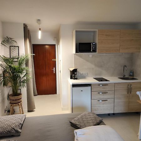 Studio Cannes Marina Манделю-ла-Напул Екстериор снимка