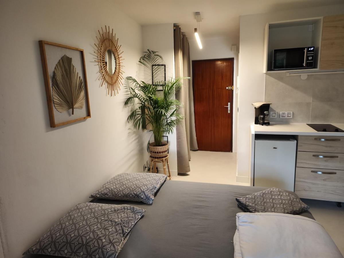 Studio Cannes Marina Манделю-ла-Напул Екстериор снимка