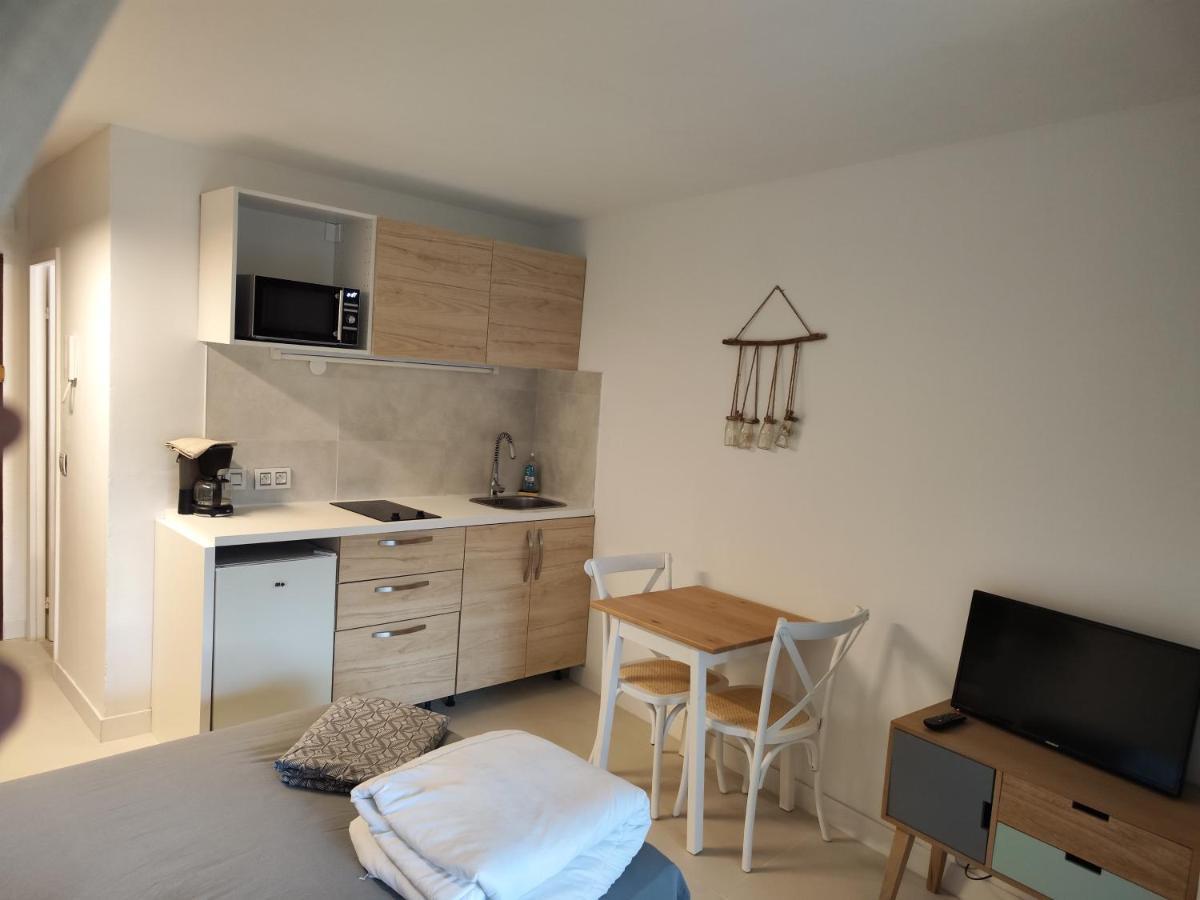 Studio Cannes Marina Манделю-ла-Напул Екстериор снимка